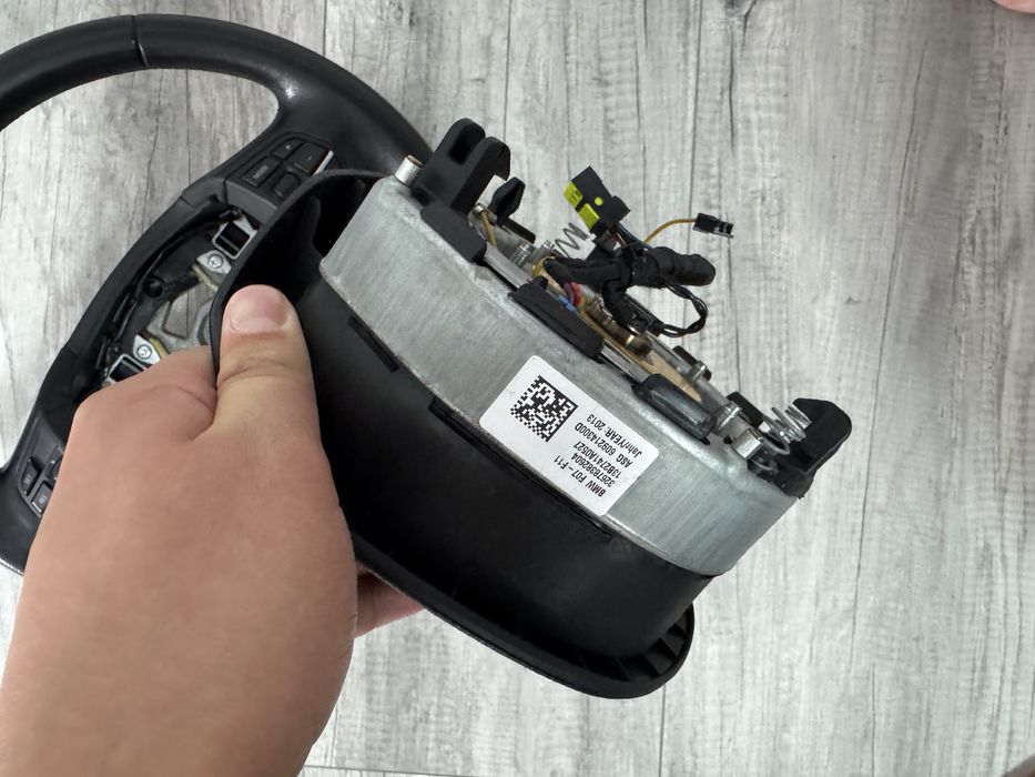 volan bmw f10 f11 complet!