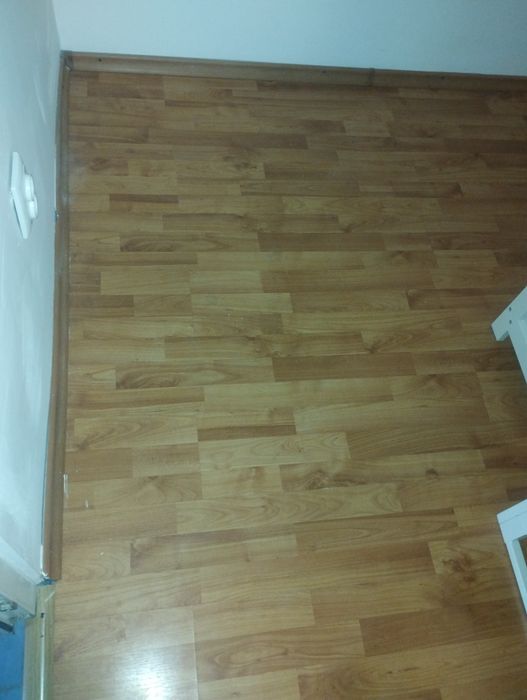 Parchet + plinta 14  m2