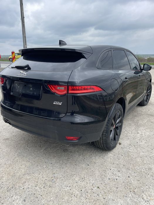 Fata completa Jaguar F Pace