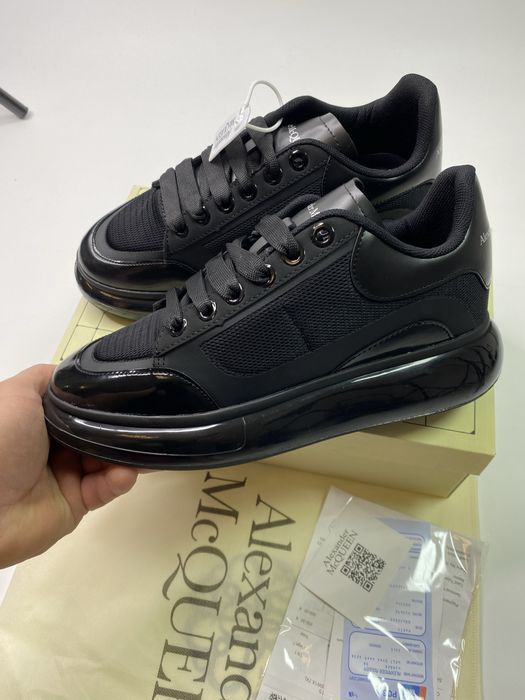 Adidasi McQueen sneakers