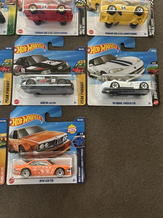 Hotwheels колички Porsche Ferrari AUDI Mercedes BMW hot wheels