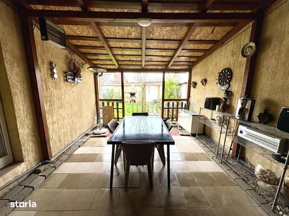 Casa de vanzare cu garaj in Santandrei, Bihor, Gaminvest V4354A