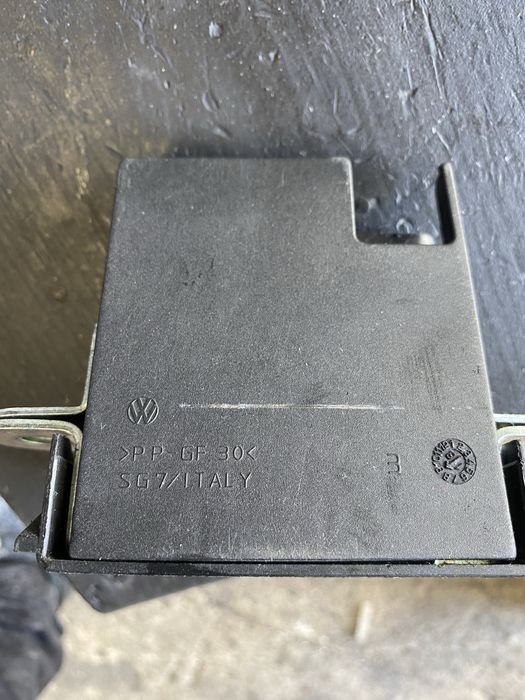 Брава багажник пасат б6,7 Голф 5