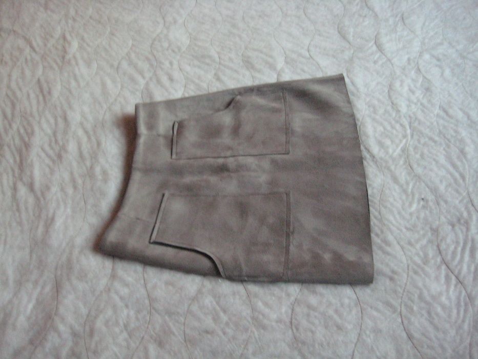 Сива пола Atmosphere