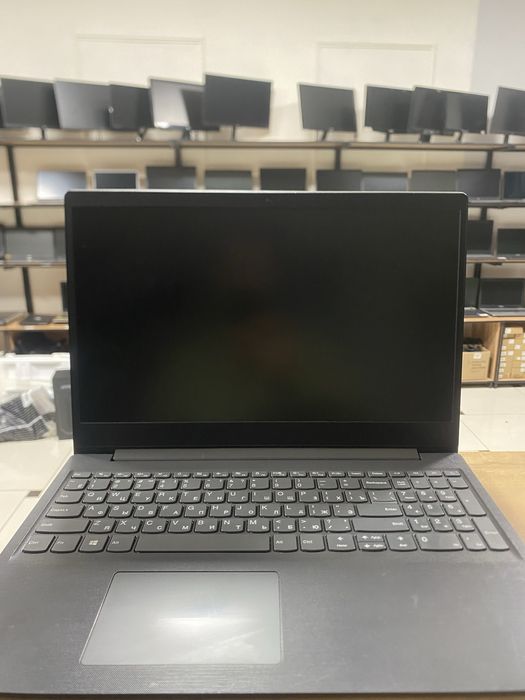 Ноутбук Lenovo PentiumSilver/RAM4/SSD240