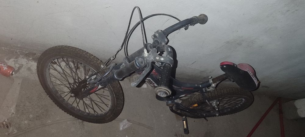 3 xildagi velosiped sotiladi