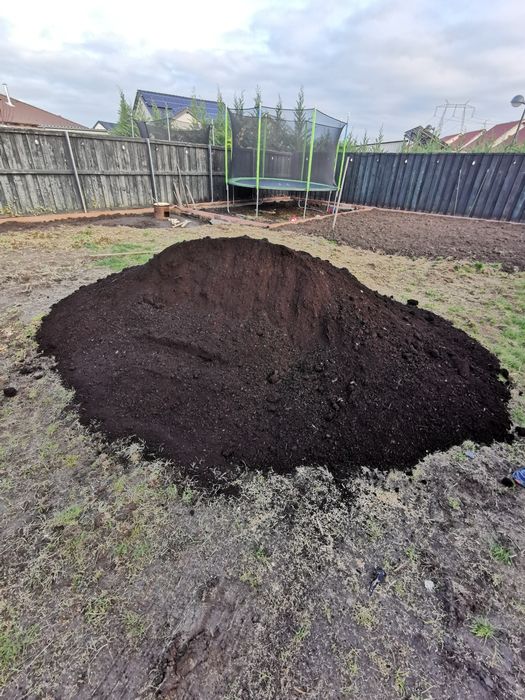 Compost de vinzare cu transport la domiciliu