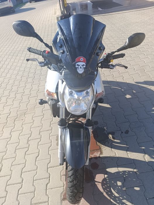 SUZUKI GSR600 an 2007