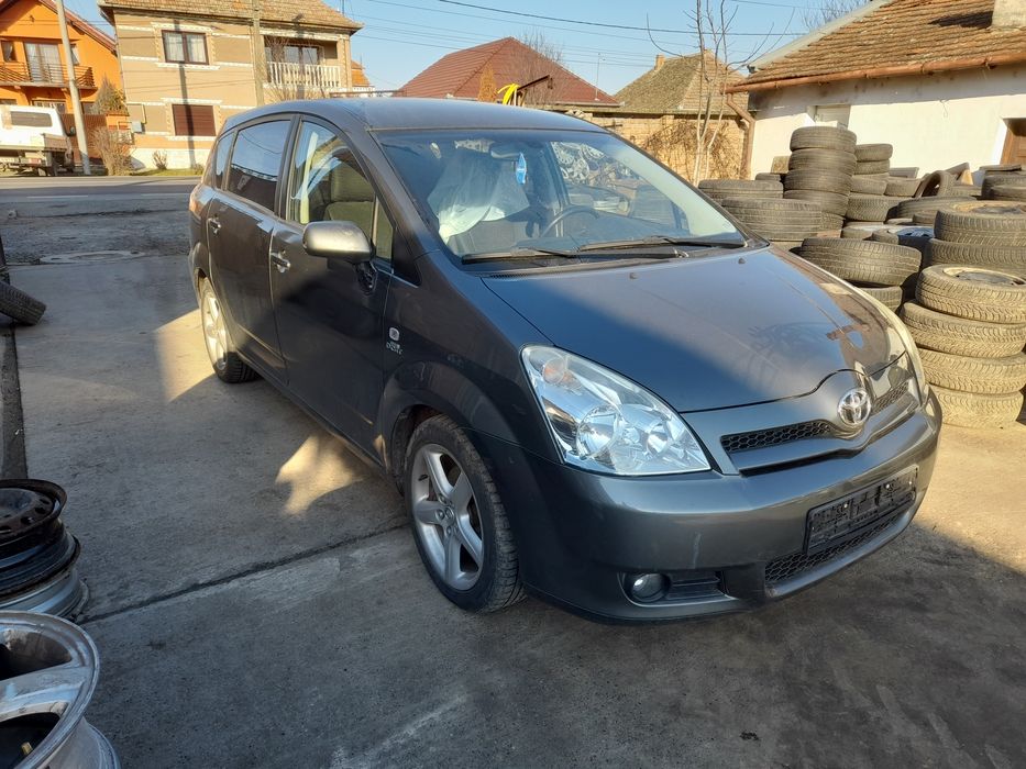 Capota Toyota Corolla Verso facelift