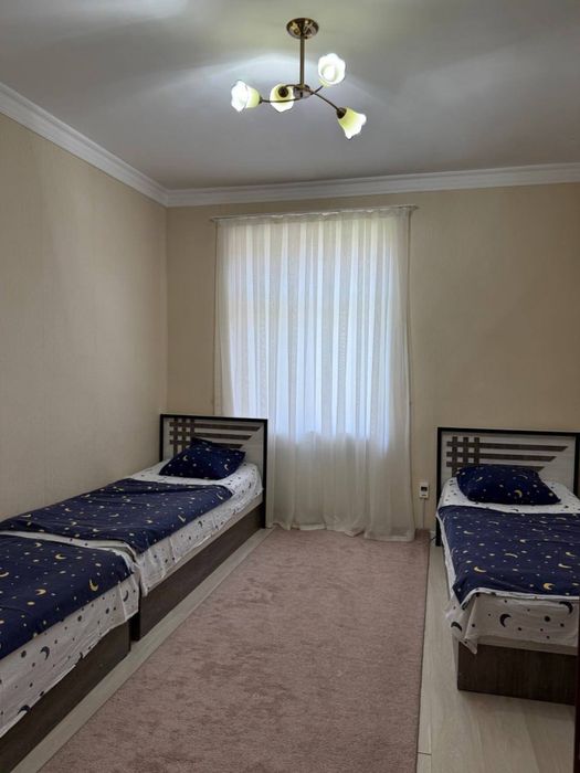 dacha sotiladi 6 sotix oqtosh