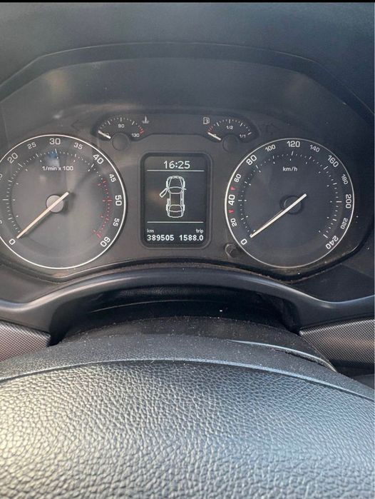 Vând sau schimb skoda Octavia 2