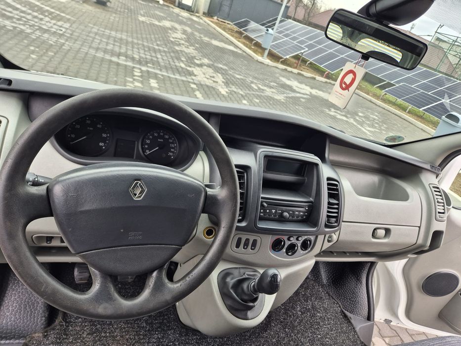 Vand Renault Trafic Euro 5 pas lung