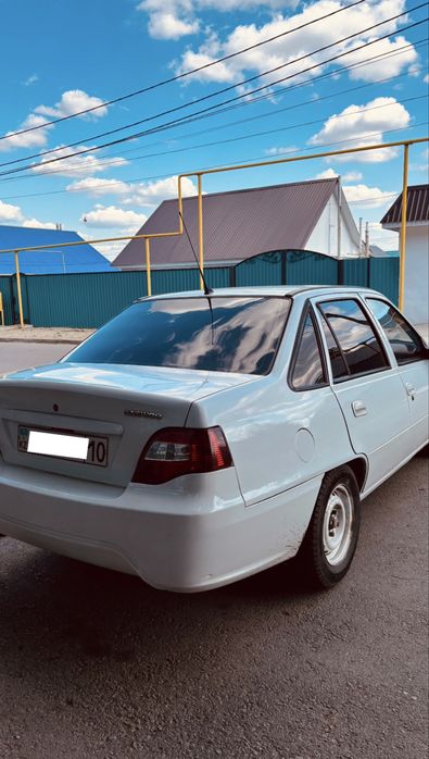 Продам автомобиль Daewoo Nexia