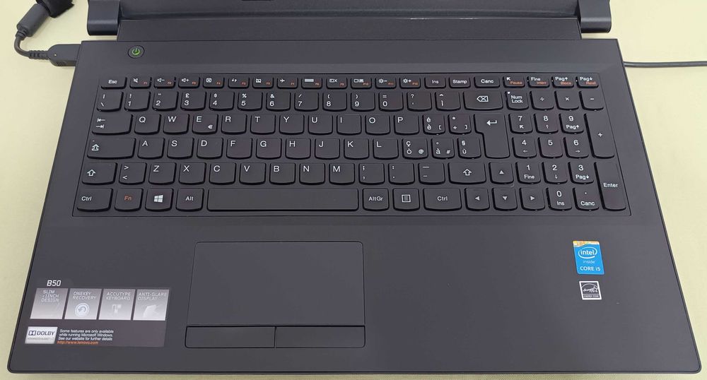 Laptop Lenovo B50-80 Intel I5 5200u Ram 8G HDD SSD diagonala 15.6 Inch 40 Cm