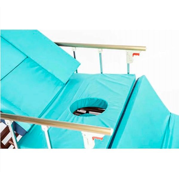 Медицинский кровать