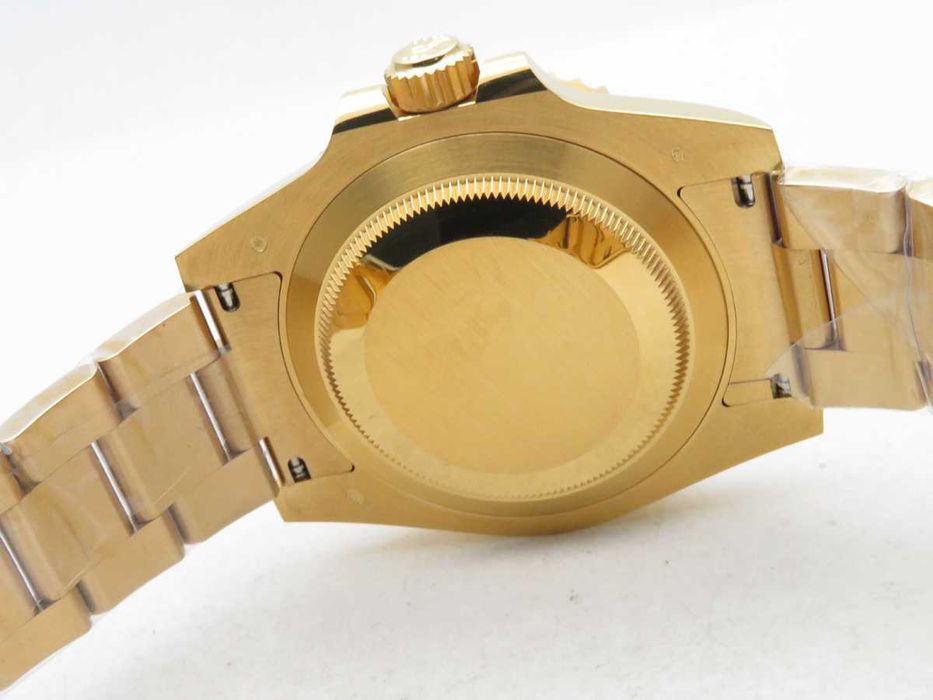 Rolex Submariner 116618LB – жълто злато, син циферблат, керамичен безел – реални снимки