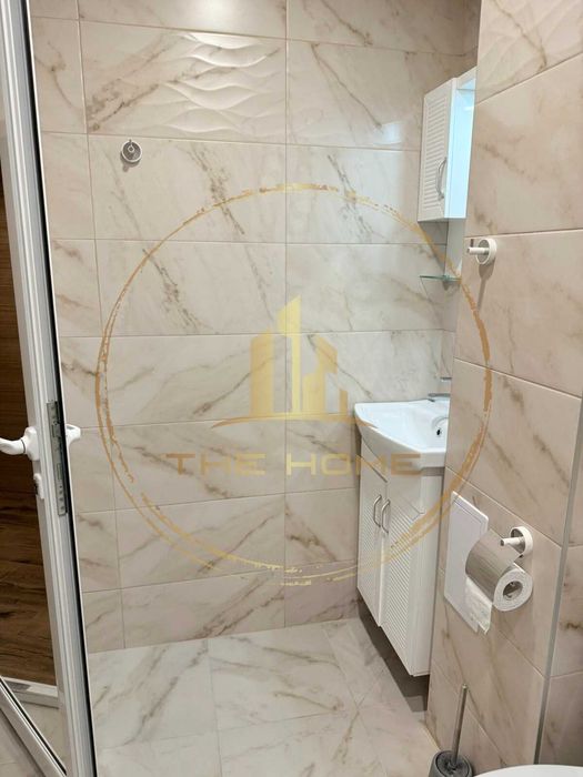 Дава се под наем Двустаен апартамент в Варна, Цветен квартал - 65 кв.м за 475 € - Снимка #9