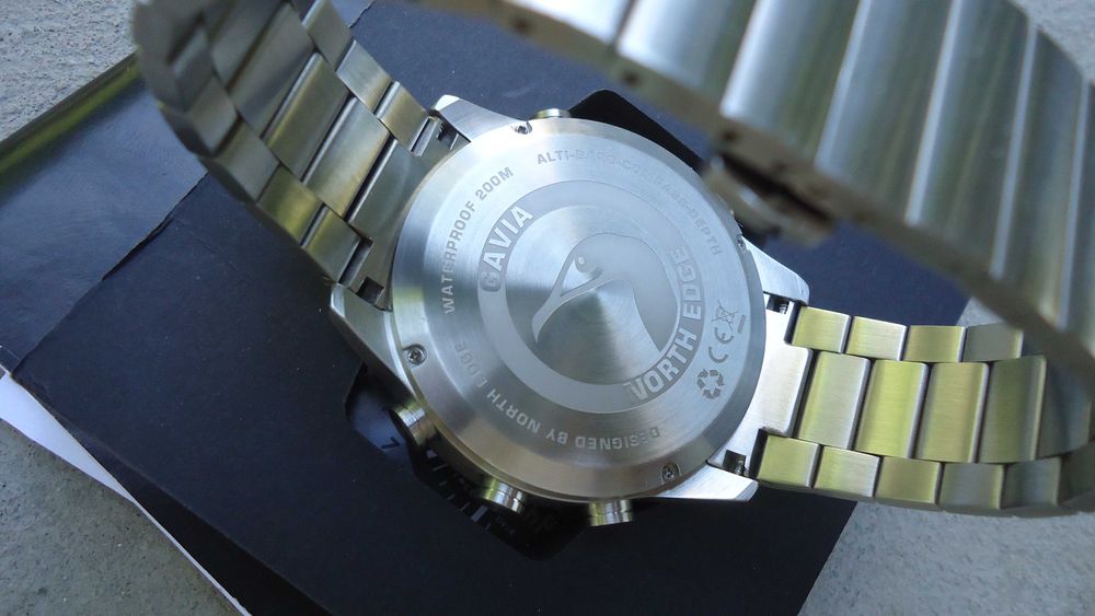 Нов часовник  за гмуркане