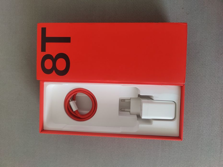 Oneplus 8T Impecabil!!