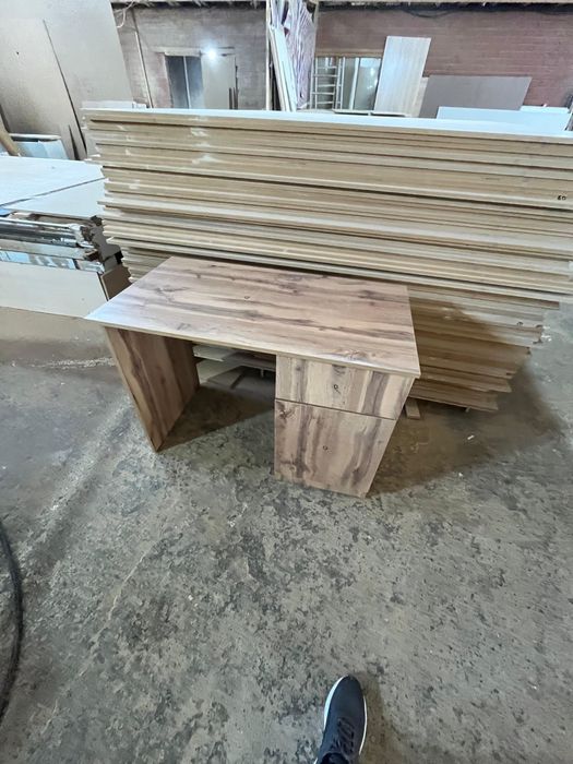 Столы готовые 5шт остались