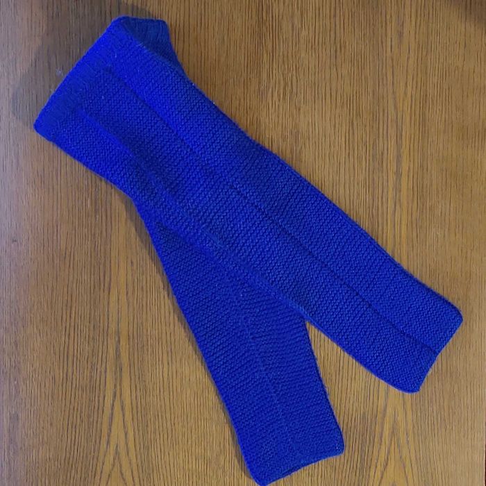 Вязанный костюм на девочку