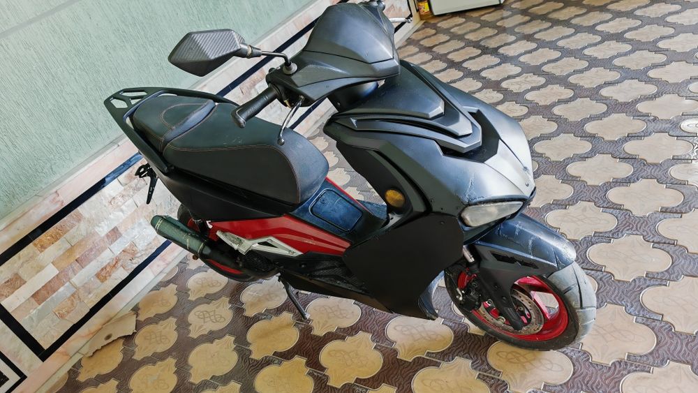Skuter italya r 2. Benzinli
