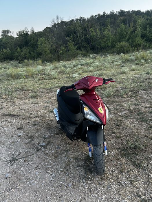 Скутер 50cc 4 тактов на части