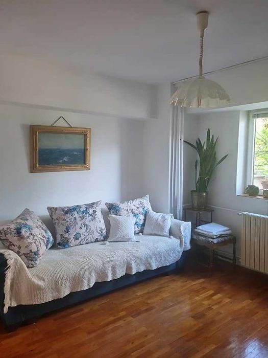 De inchiriat: APARTAMENT spatios 3 CAMERE DECOMANDAT, Calea Calarasi - Facultatea Hyperion, Bucuresti, sector 3