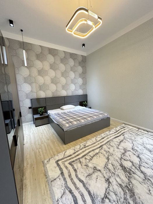 Nazarbek , Harakat  3 sotok  8 xona