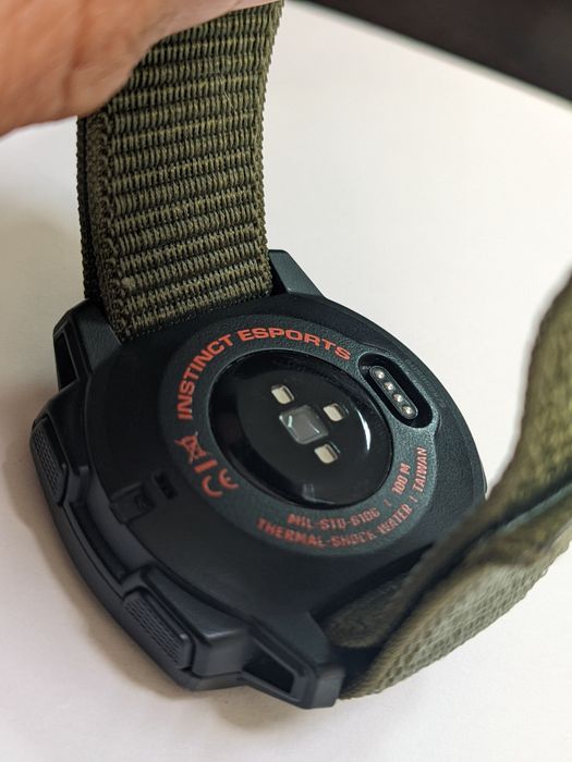 Garmin Instinct esports