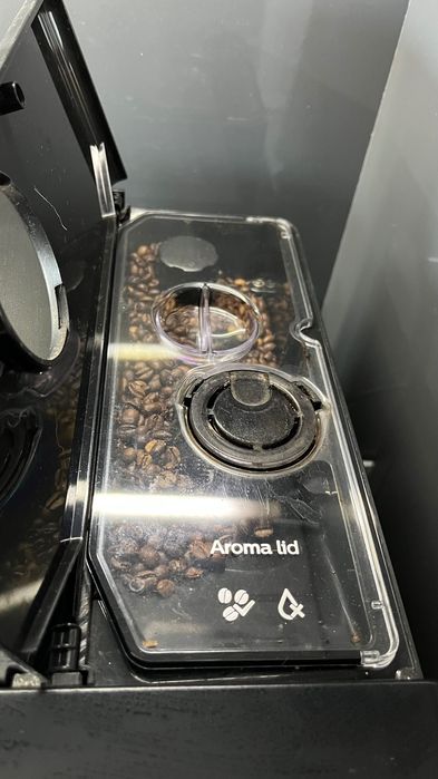 Кафеавтомат /  Кафемашина Philips EP5310