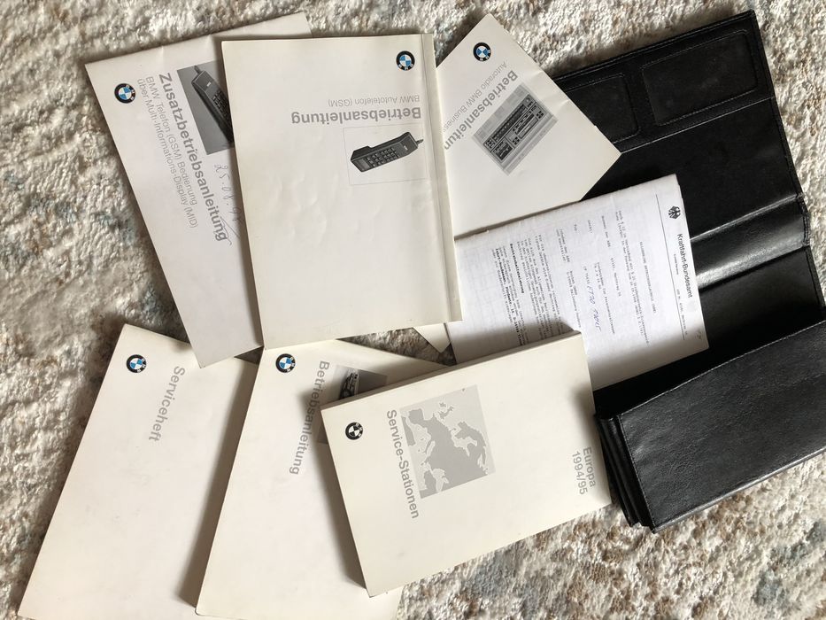 Продам книжку БМВ