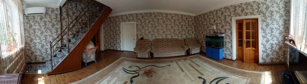 Продаётся частный дом-дача, ,8 сот,10 ком., 2этаж. Кибрай ,