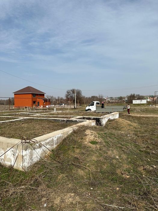 Участок 10 соток ровный