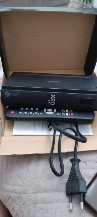 Продам Спутниковый ресивер Orton X80