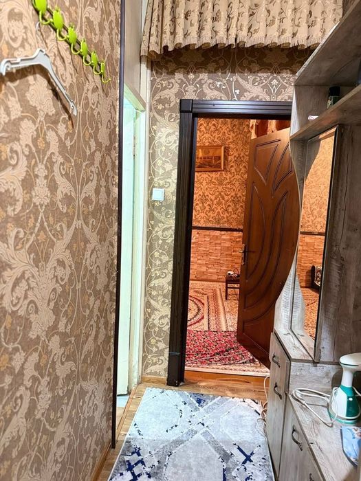 Продаётся квартира Чиланзар 20 квартал 2/4/4 панель 1,5 ×6