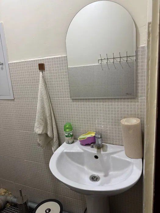 Продаю 2 в 3 комнатную квартиру Янгихаёт 8 худуд