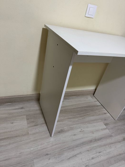 Стол ученический