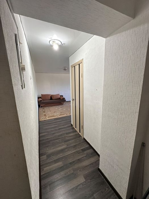 Продам 1-ую в Рудном