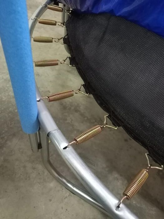 Продам батут 25 000тг