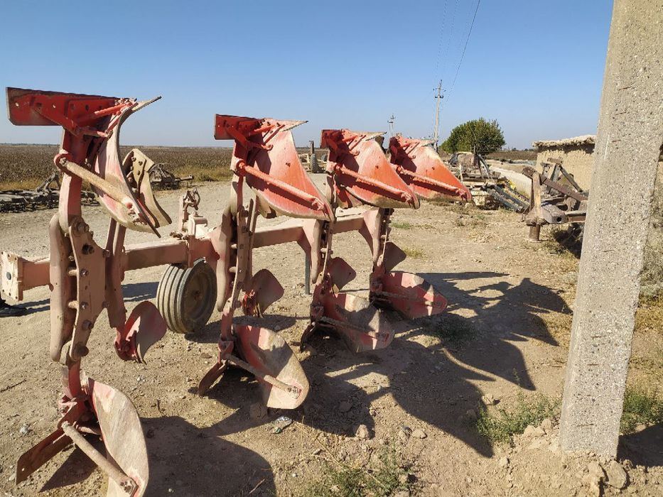 Aylanma plug sotiladi