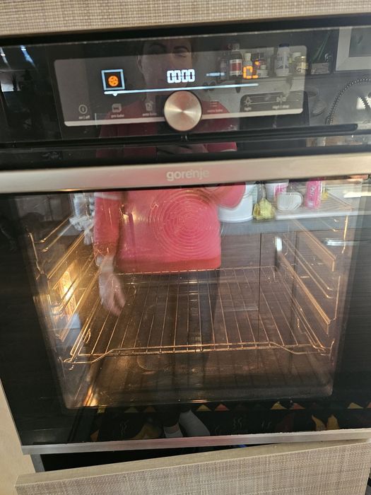 Фурна Gorenje , нов модел с тъч скрий, цена по договаряне