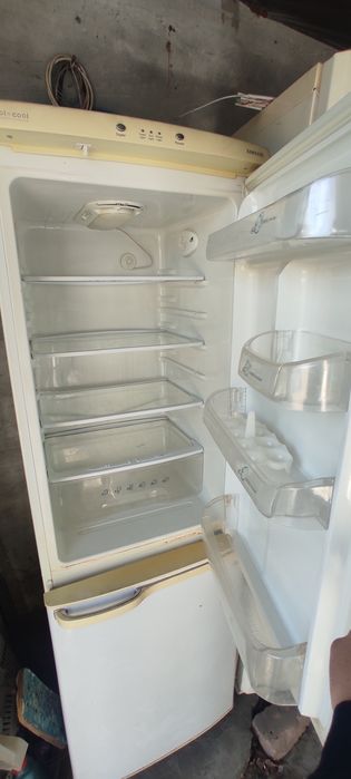 Холодильник с доставкой