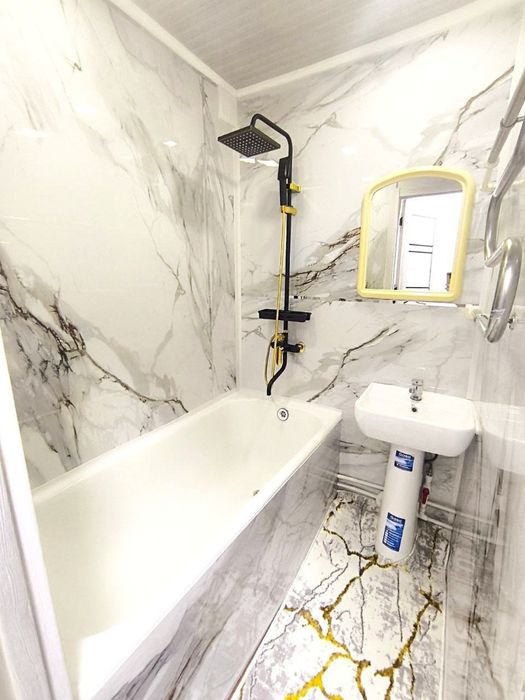 Чилонзор 13 квартал 2/2/5 ,60 кв евроремонт,мебель техника