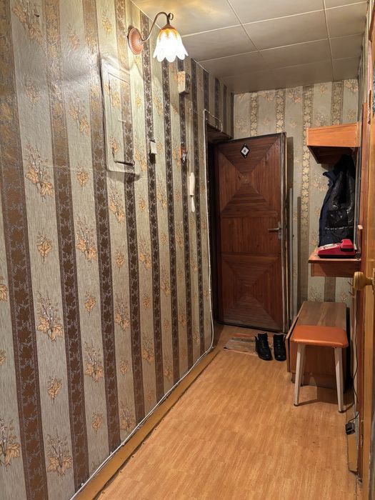 Продам двушку на кжби