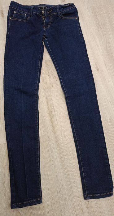 Много запазени дънки