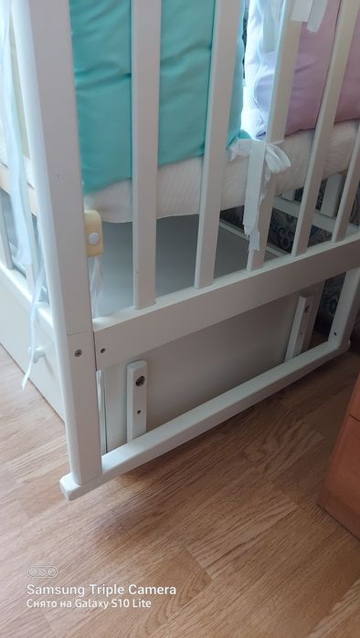 Детская кровать с бортиками
