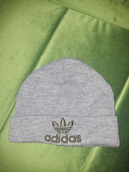 Căciulă Adidas originală gri – model clasic Trefoil