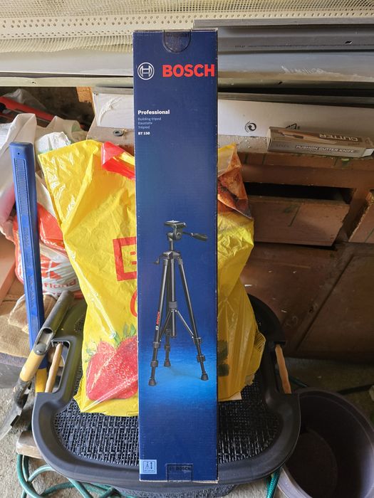 BT 150 Professional Строителен статив