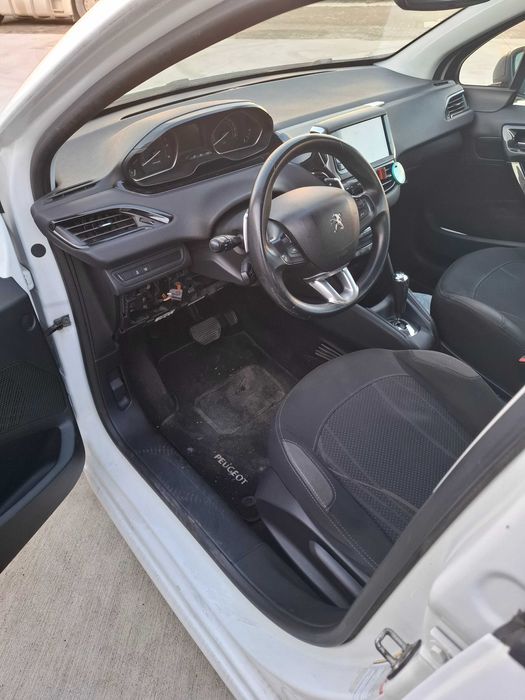 Peugeot, 208, 1.4 diesel, automata, 2013